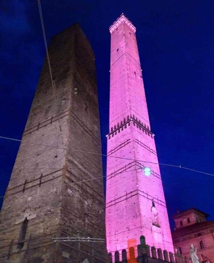 M2Bo Dossetti 27 - Fiera Apartment Bologna Luaran gambar