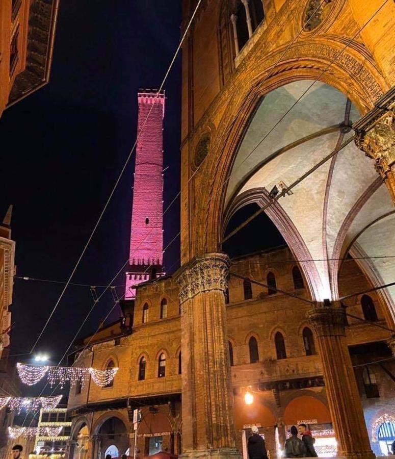M2Bo Dossetti 27 - Fiera Apartment Bologna Luaran gambar