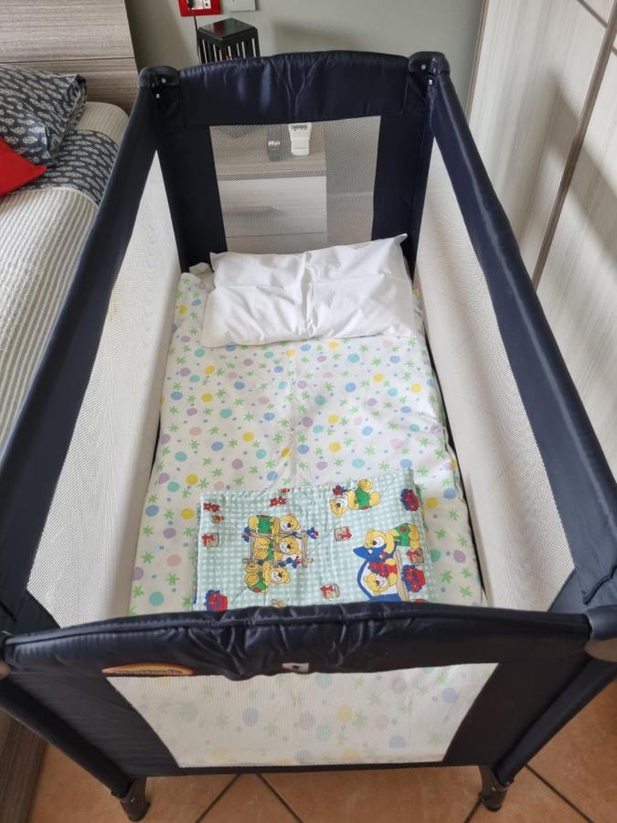M2Bo Dossetti 27 - Fiera Apartment Bologna Luaran gambar