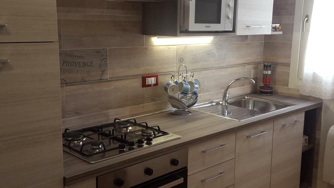 M2Bo Dossetti 27 - Fiera Apartment Bologna Luaran gambar