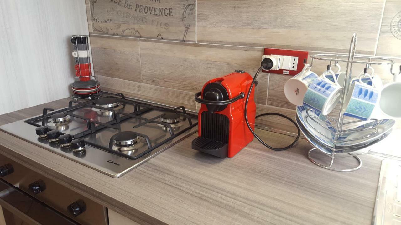M2Bo Dossetti 27 - Fiera Apartment Bologna Luaran gambar